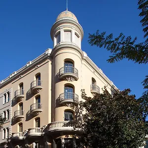 https://residencia-erasmus-gracia.topbarcelonahotels.com